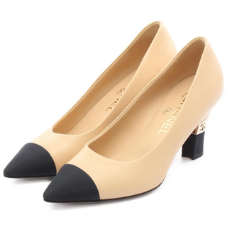 NWOT Chanel Two-Tone Leather Cap Toe Interlocking CC Pumps Beige/Black EU 37.5