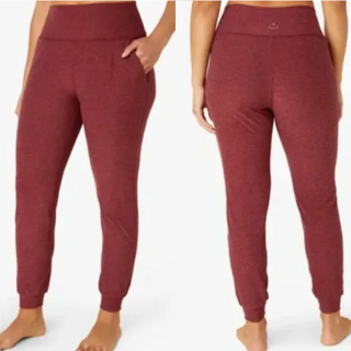 Beyond Yoga Spacedye Slim Fit Midi Jogger Pants Port Wine Ruby Women's Medium