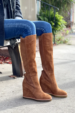 NWT Veronica Beard Andora Knee High Wedge Suede Boots Hazelwoods Womens 8