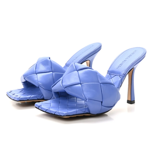 NWOT Bottega Veneta Nappa Maxi Intrecciato Lido Mules Sandals 35 Indigo EU 39.5