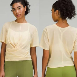 NWT Lululemon Lightweight Mesh Reversible Yoga Tee Shirt Yellow Women's Size 4