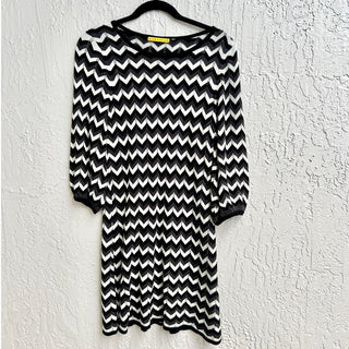 Alice + Olivia 3/4 Sleeve Knit Chevron A-Line Mini Dress Black White Women Small