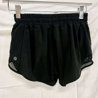 Lululemon Athletica Hotty Hot Low-Rise Lined Short II 2.5" Black Wpmen's Size 4