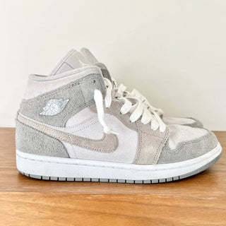 Nike Air Jordan 1 Mid SE Particle College Grey Sneakers Shoes Women's Size US 9