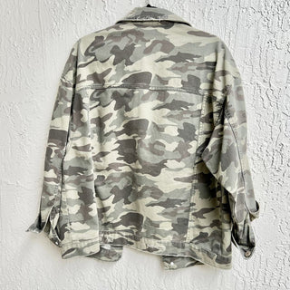 Zara Long Sleeve Ripped Cotton Camouflage Denim Jacket Green Women's Size Medium