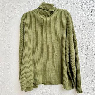 NWT LBLC The Label Long Sleeve Turtleneck Casey Sweater Army Green Women's Small