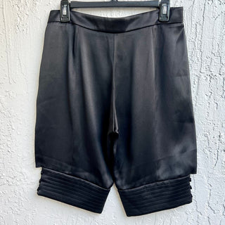 Emporio Armani  Ready-To-Wear Silk Balloon Shorts Black Womens Size IT 40 / US 4