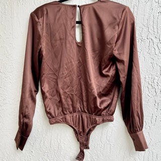 NWT Steve Madden Long Sleeve Satin Tamaira Bodysuit Chicory Coffee Women's XS