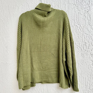 NWT LBLC The Label Long Sleeve Turtleneck Casey Sweater Army Green Women's Small