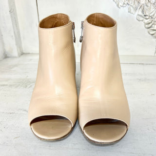 Maison Margiela Leather Side Zip Peep Toe Block Heel Ankle Boots Beige 39 / 8.5