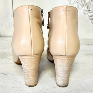 Maison Margiela Leather Side Zip Peep Toe Block Heel Ankle Boots Beige 39 / 8.5