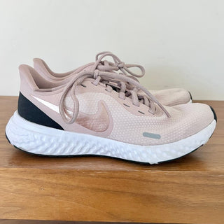 Nike Revolution 5 Lace Up Running Sneakers Shoes Barely Rose Pink Womens Size5.5