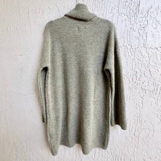 NWT L'academie Long Sleeve Turtleneck Pullover Sweater Green Women's Small